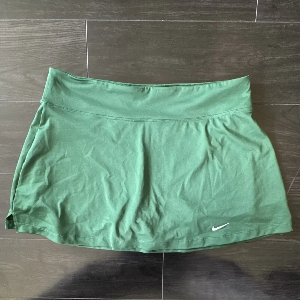 Nike Women’s Dri-FIT Athletic Skort Green Pull-On Solid Short Size S